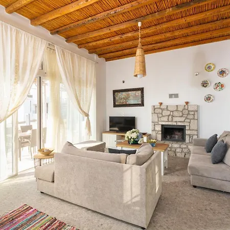 Дом отдыха Chrysanthi's Stone House