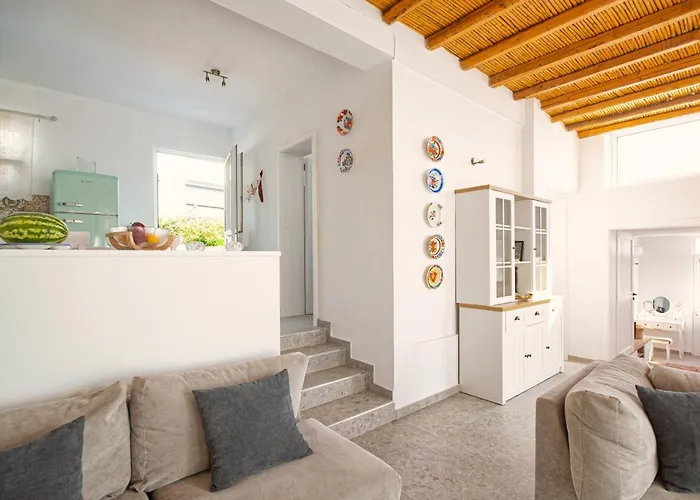 Tatil Evi Chrysanthi's Stone House *