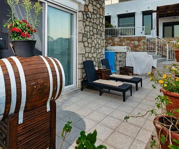 Chrysanthi's Stone House *