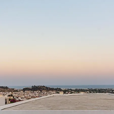 Chrysanthi's Stone House בית נופש *