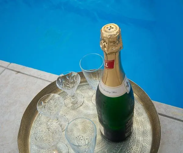 Chrysanthi's Stone House Ferienhaus